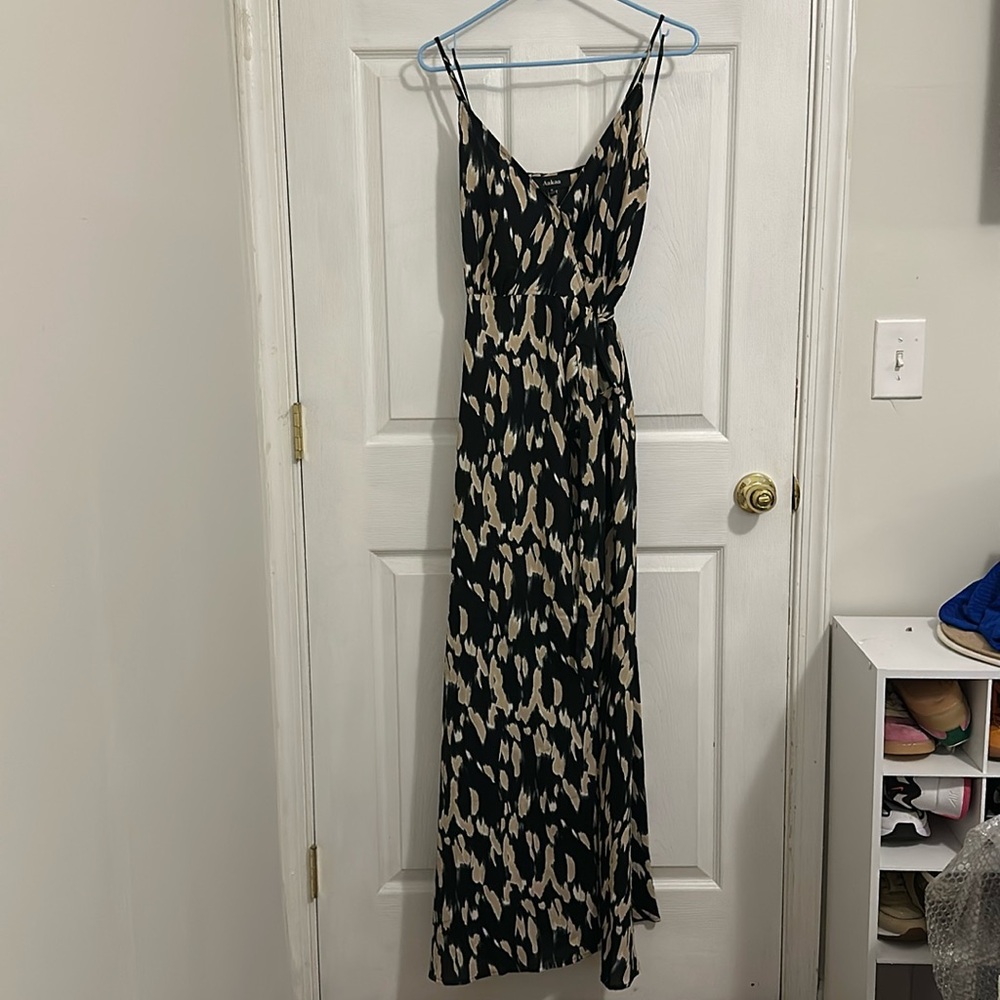 Printed Wrap Maxi Dress | Perfect for wedding